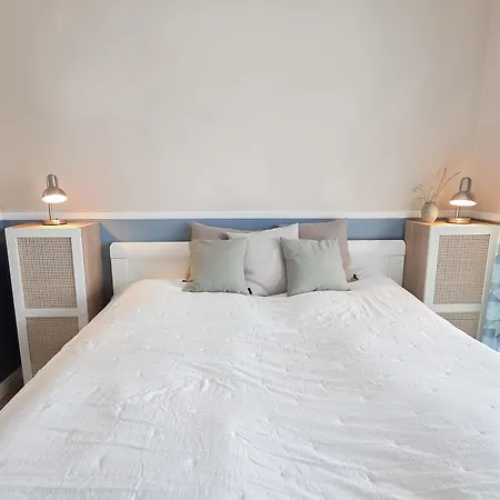 Lägenhet Brandungsbad 33